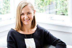 A world where messages come from the art - iCandy Publishing